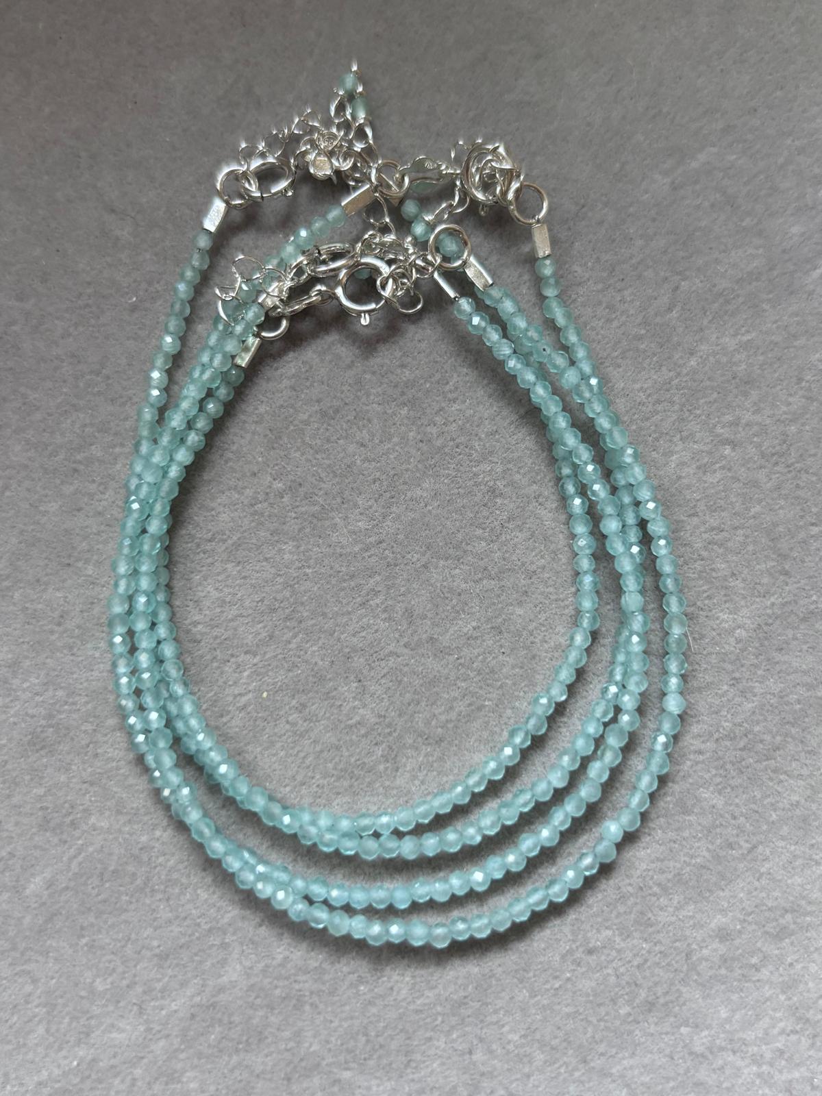 pulsera facetada aguamarina