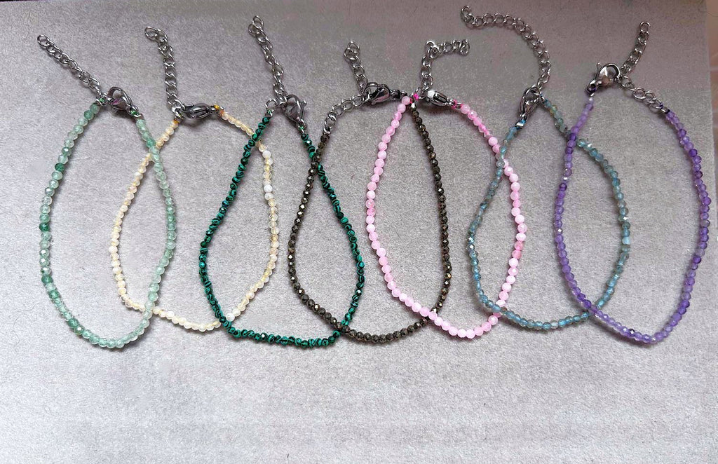 Pulseras de minerales naturales