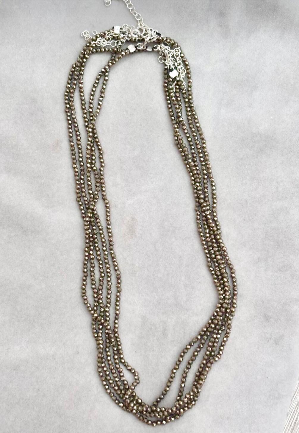 Collar pirita