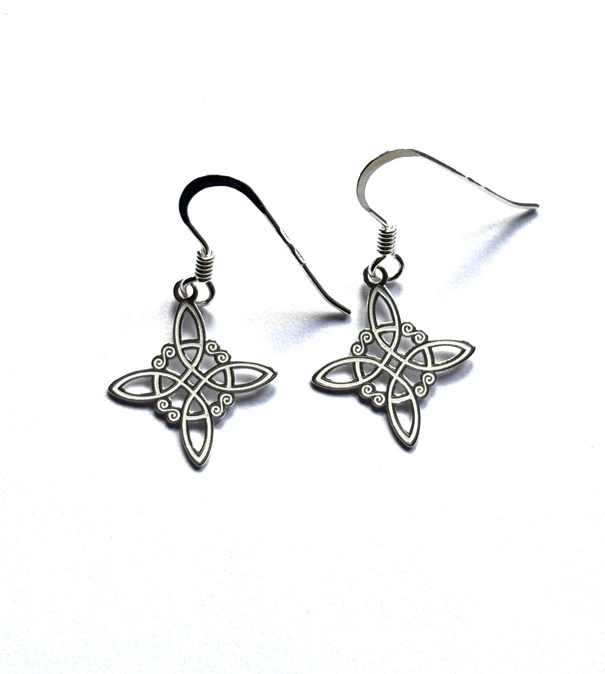 Pendientes nudo de bruja