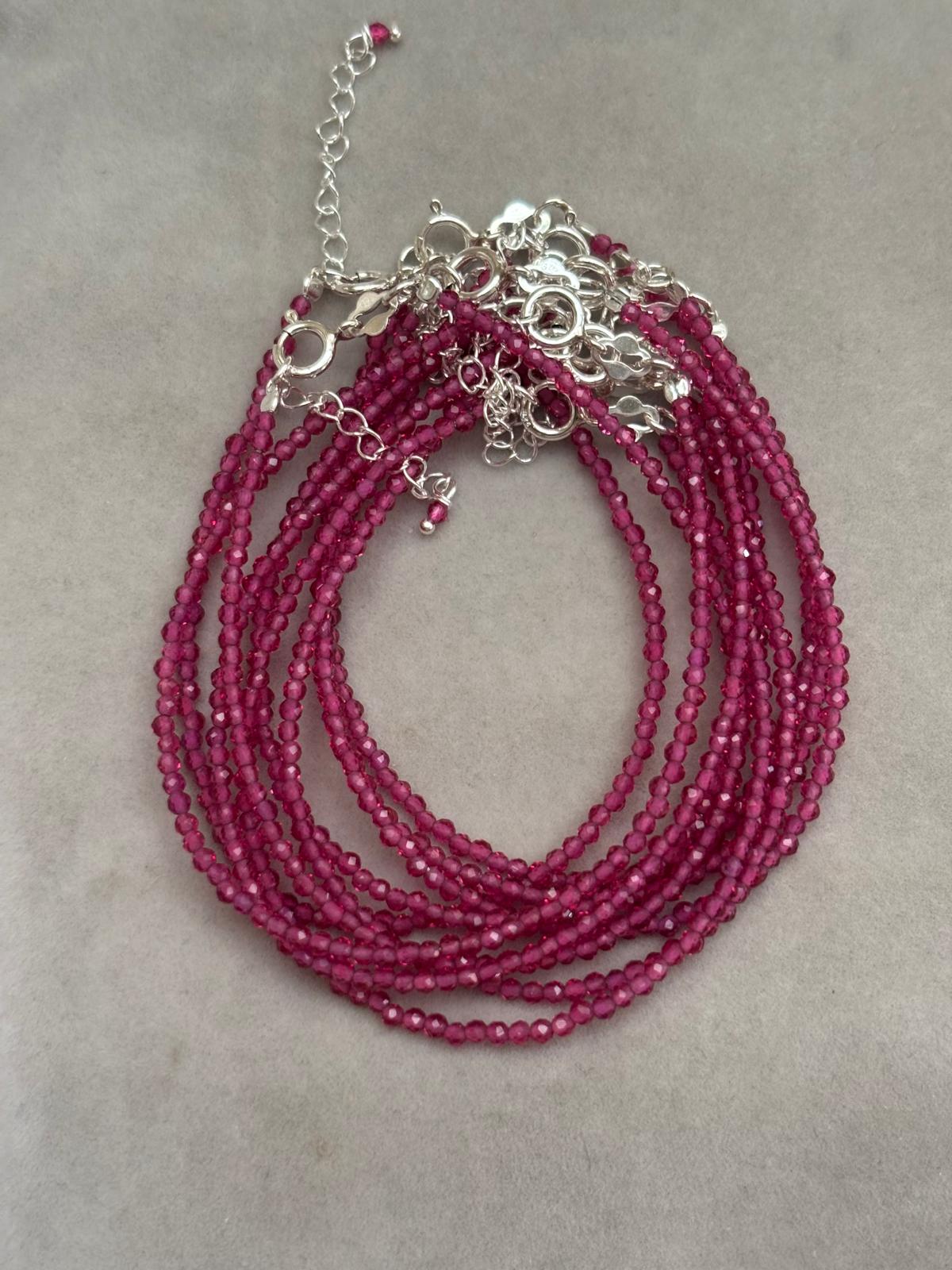 pulsera facetada rubí