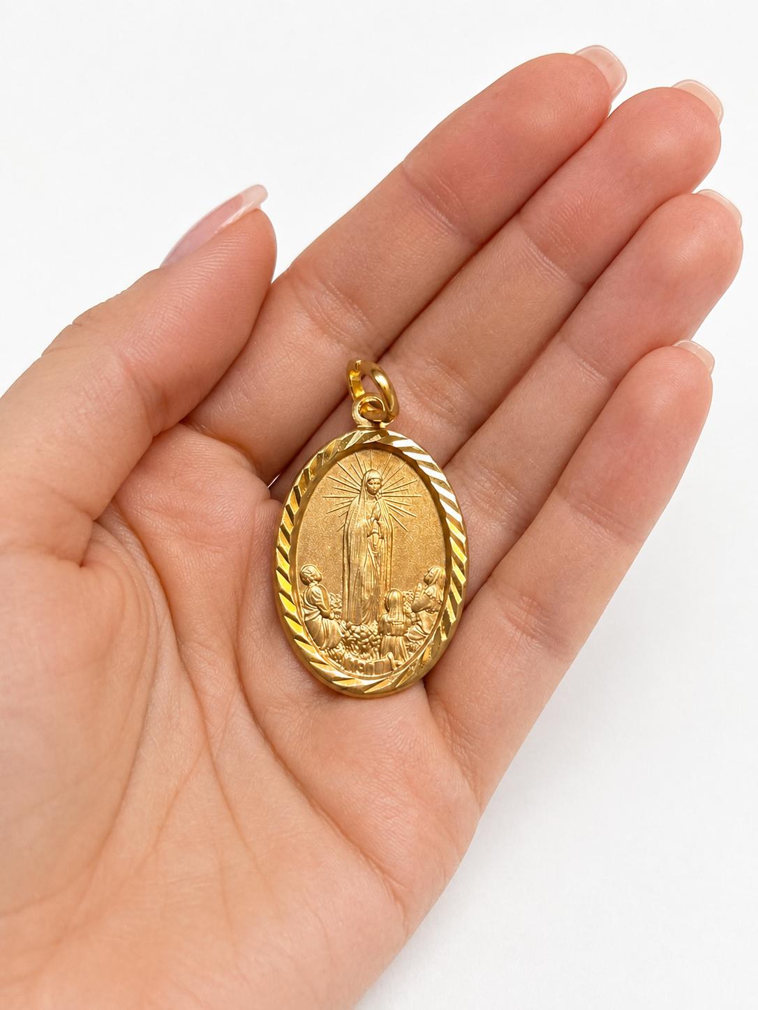 Colgante Virgen de Fátima Plata 925 y Chapado Oro 18k