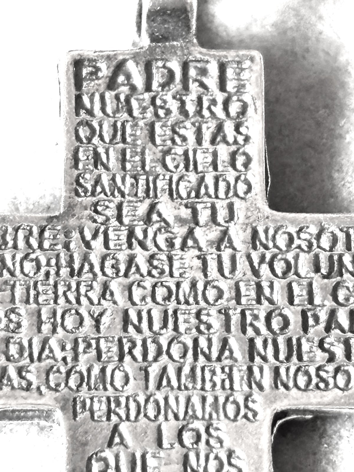colgante cruz padre nuestro