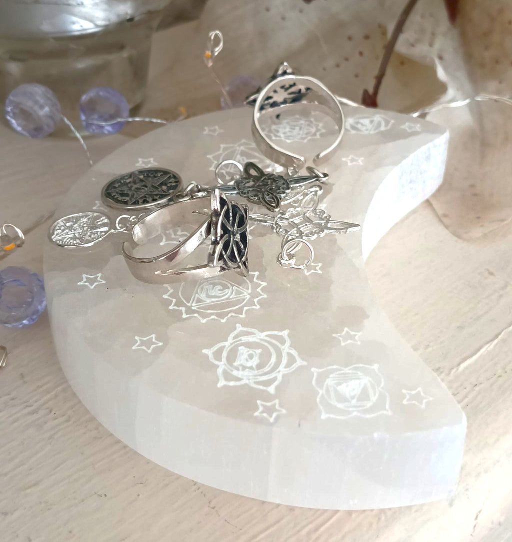 cargador energético de selenita luna 7 chakras