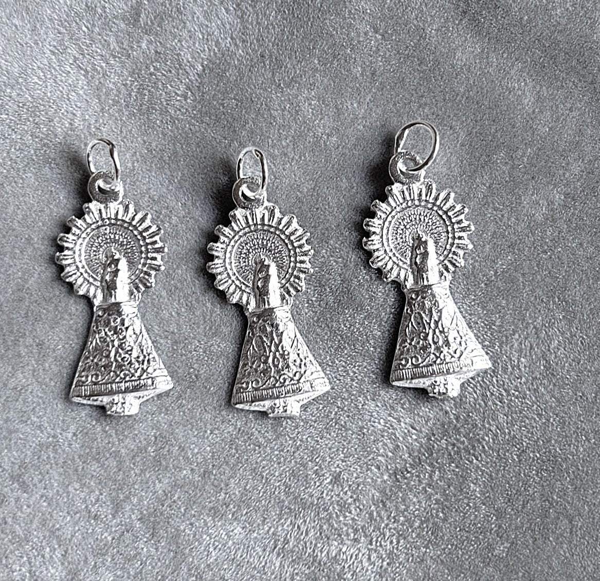 colgante virgen del Pilar