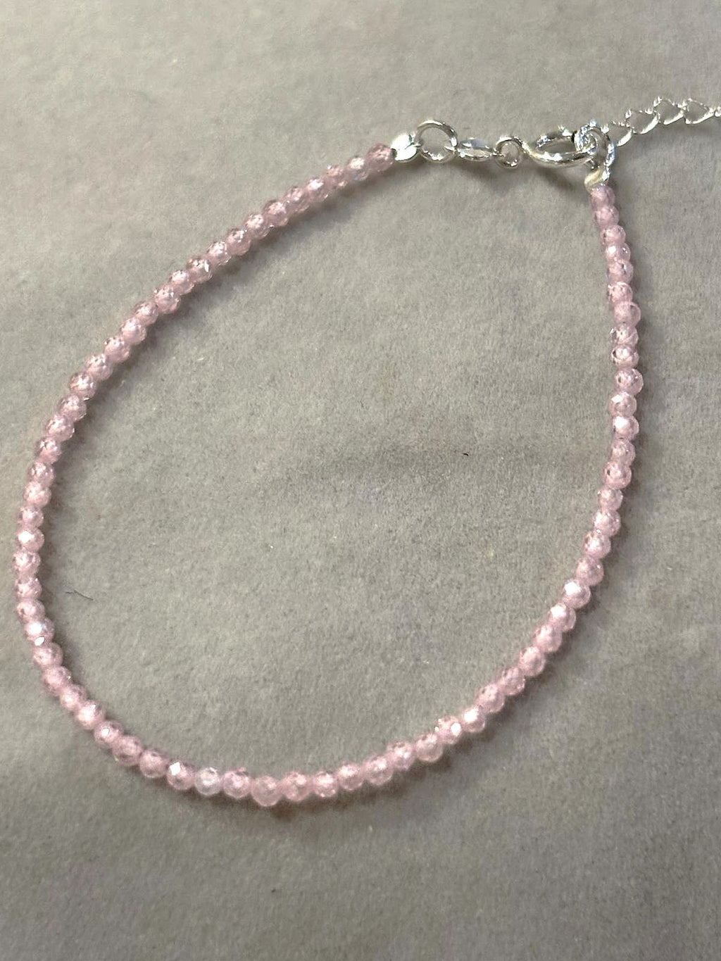 pulsera facetada cuarzo rosa