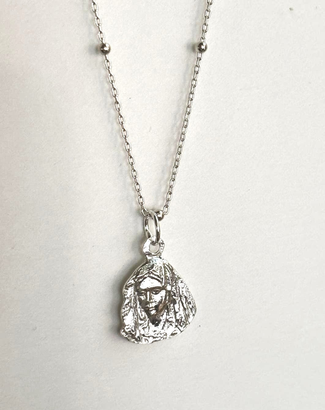 Collar Virgen de la Macarena