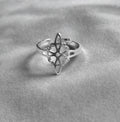 Anillo ajustable nudo de bruja plata 925