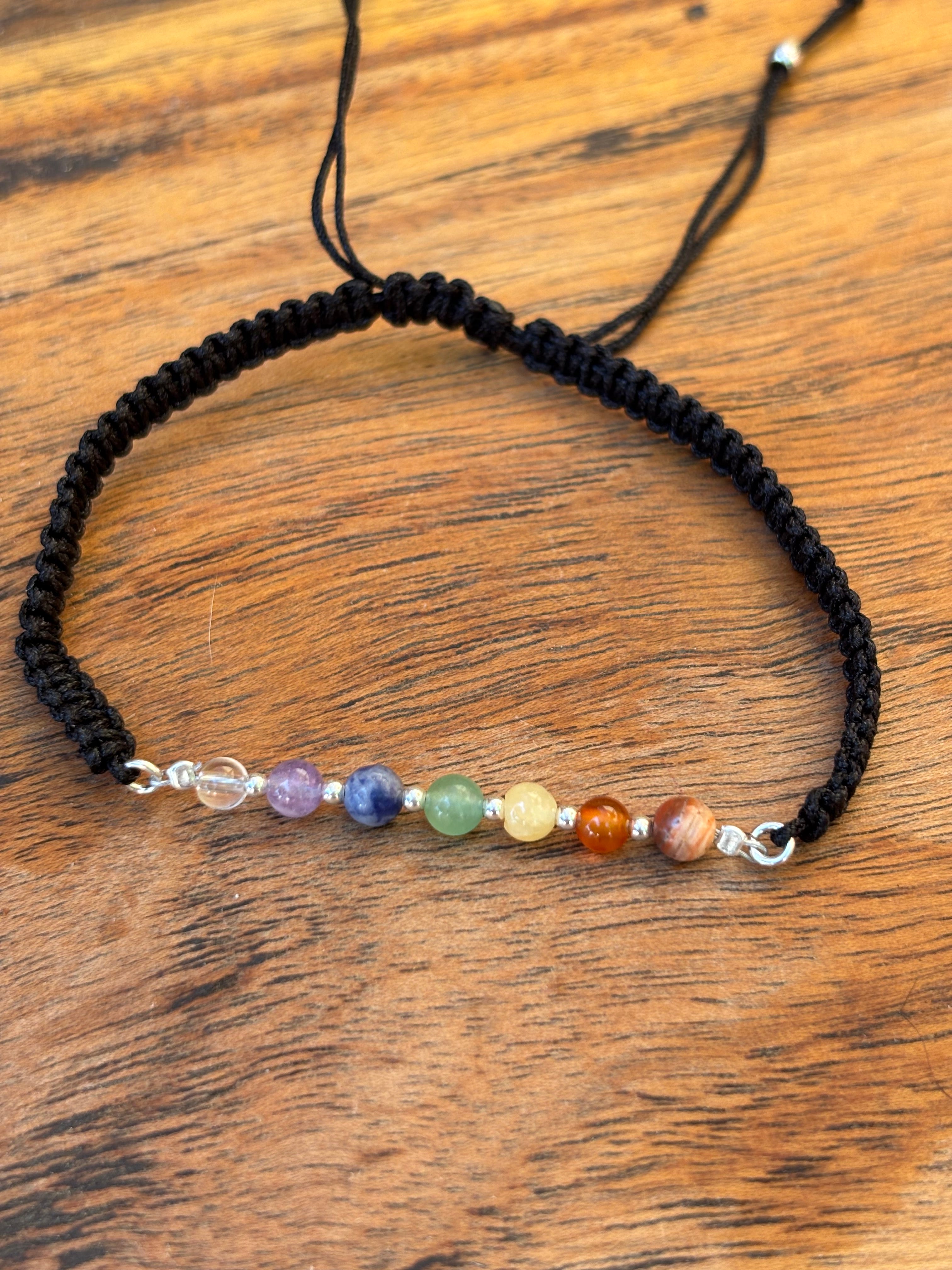 pulsera 7 chakras macramé