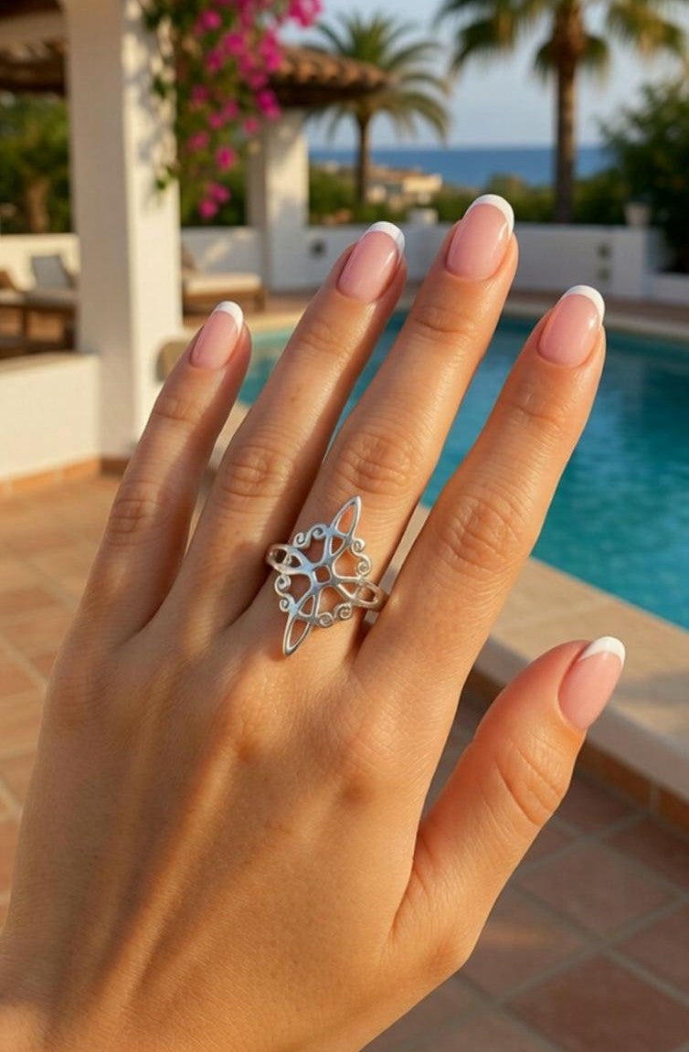 Anillo ajustable nudo de bruja plata 925