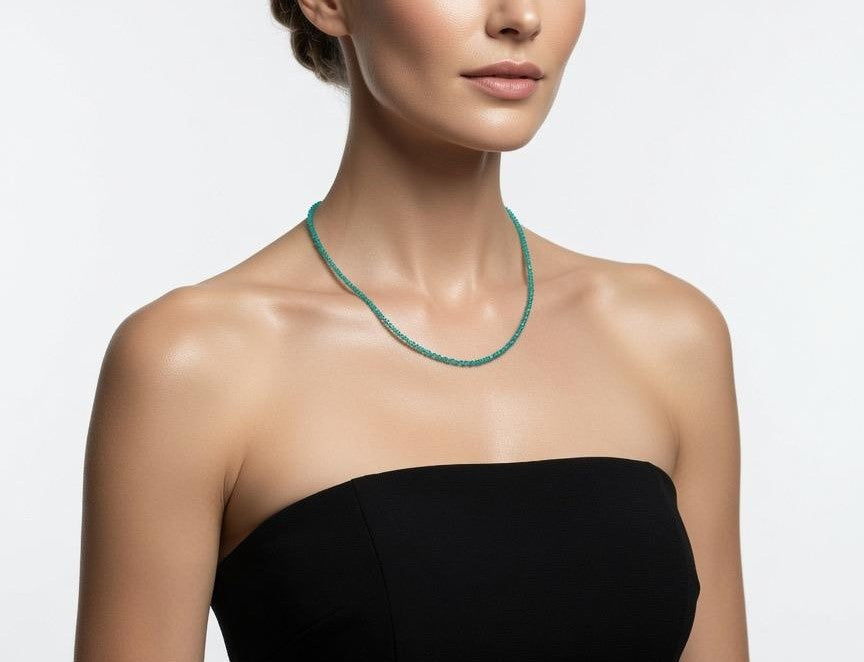 collar esmeralda