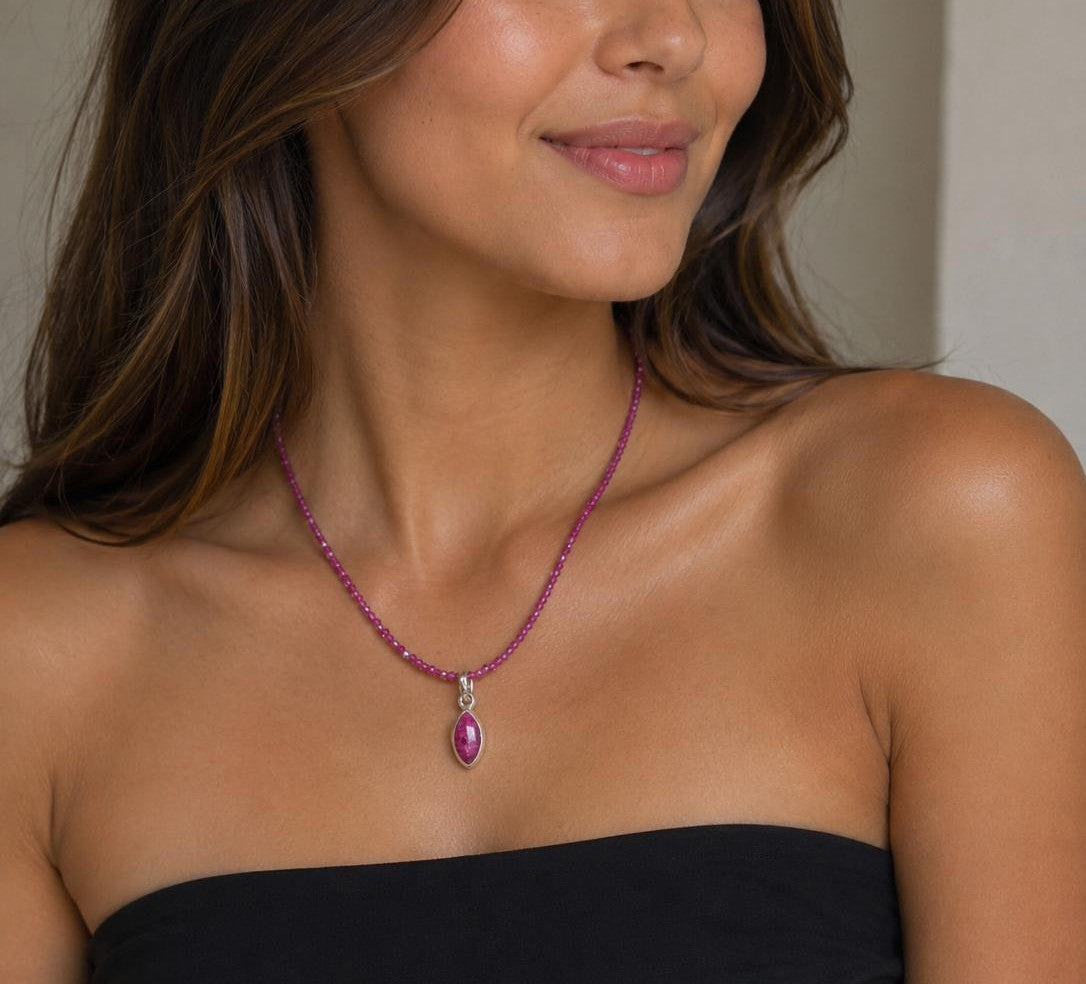 collar rubí