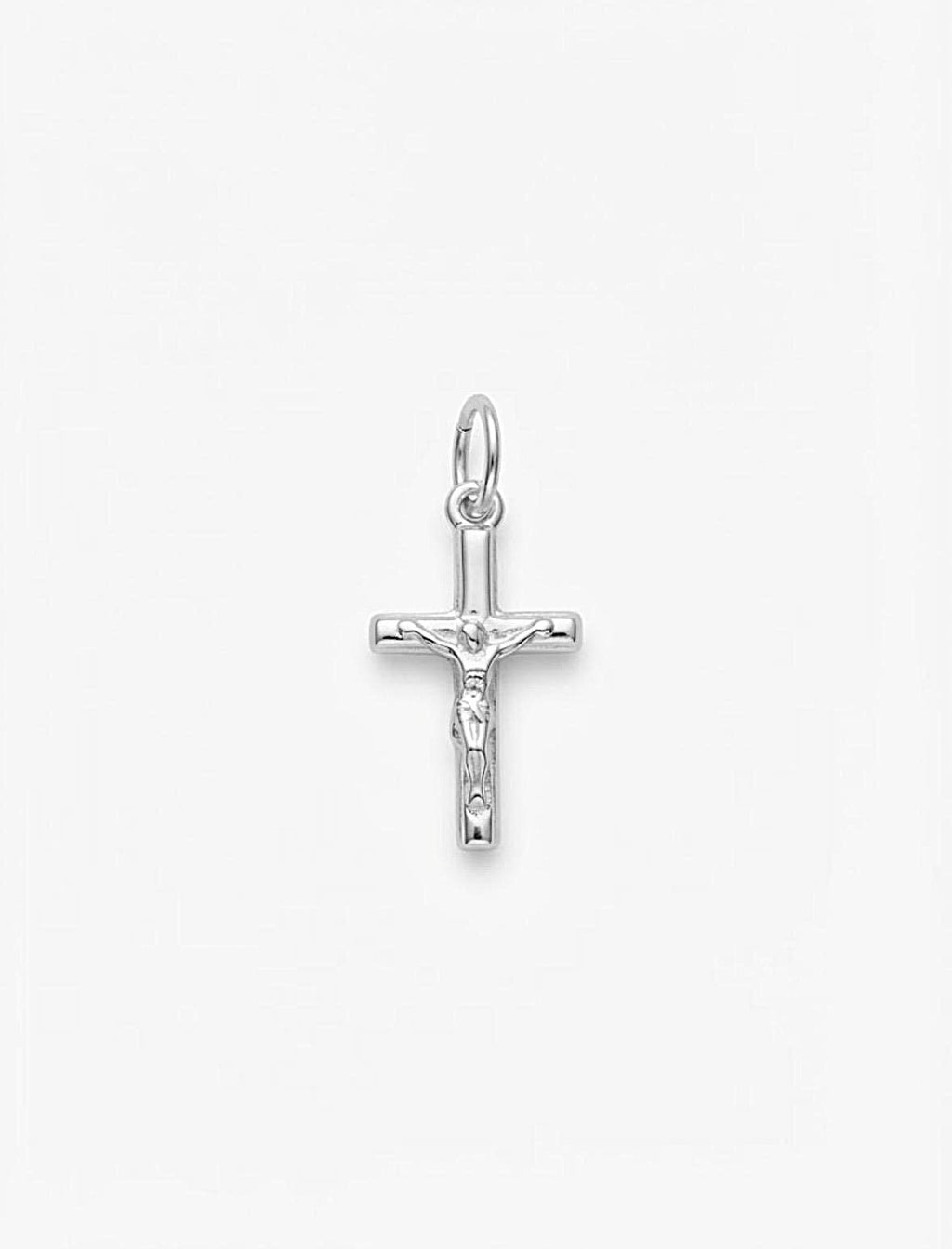 Colgante crucifijo de Cristo en plata de ley 925