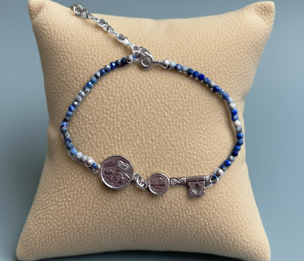 Pulsera abre caminos con lapizlázuli