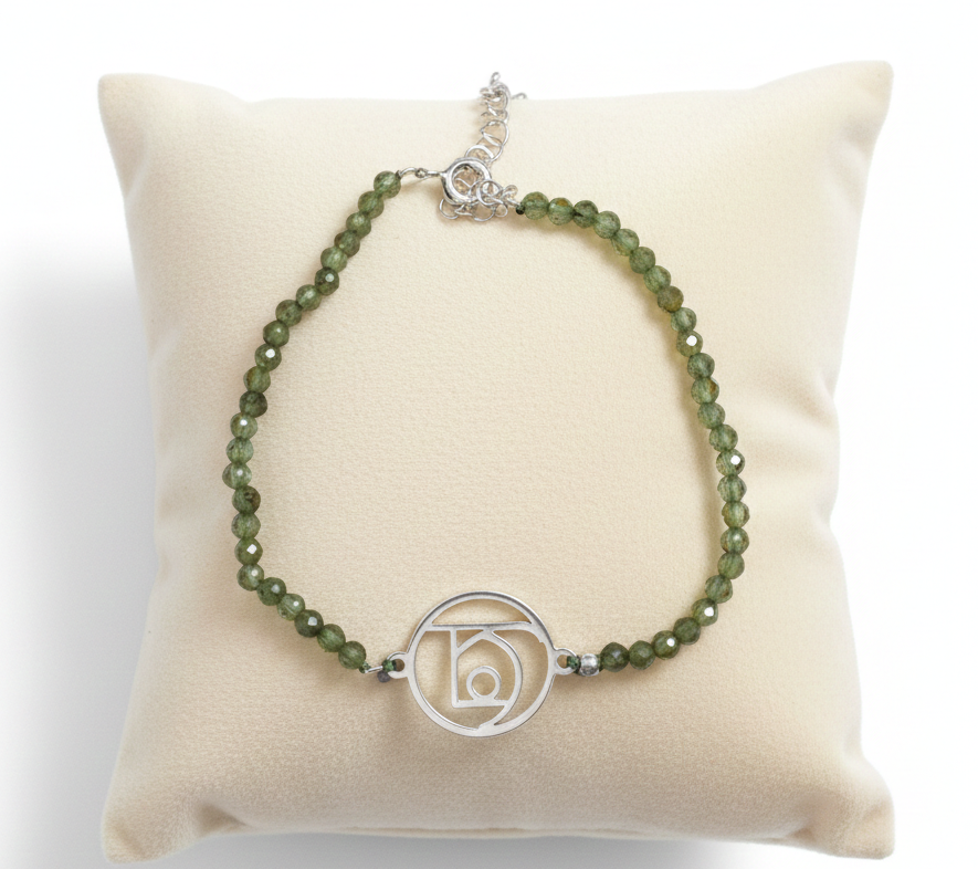 pulsera peridoto y Sigilo de la Salud