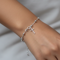 pulsera bolitas y cruz