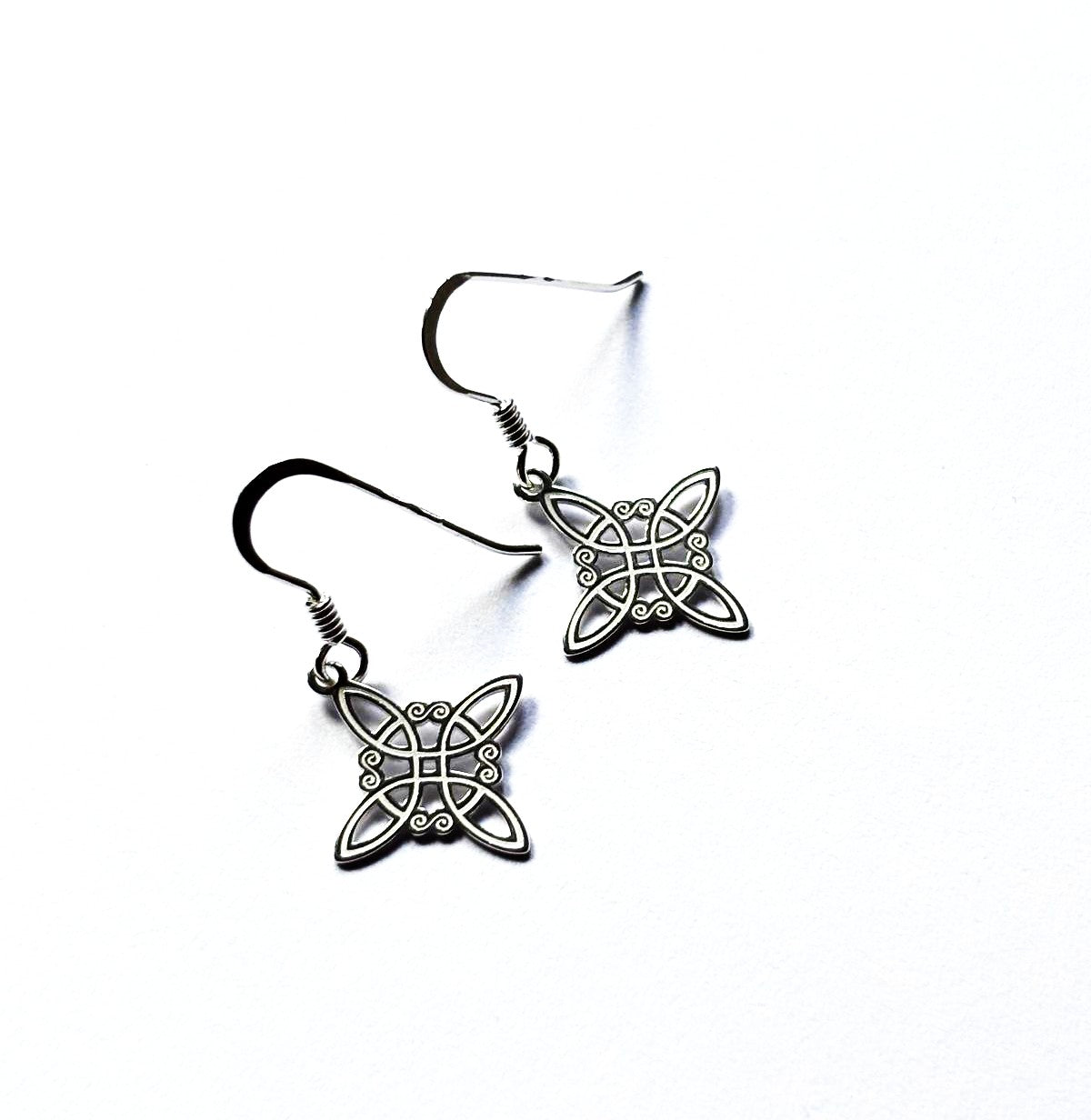 Pendientes nudo de bruja