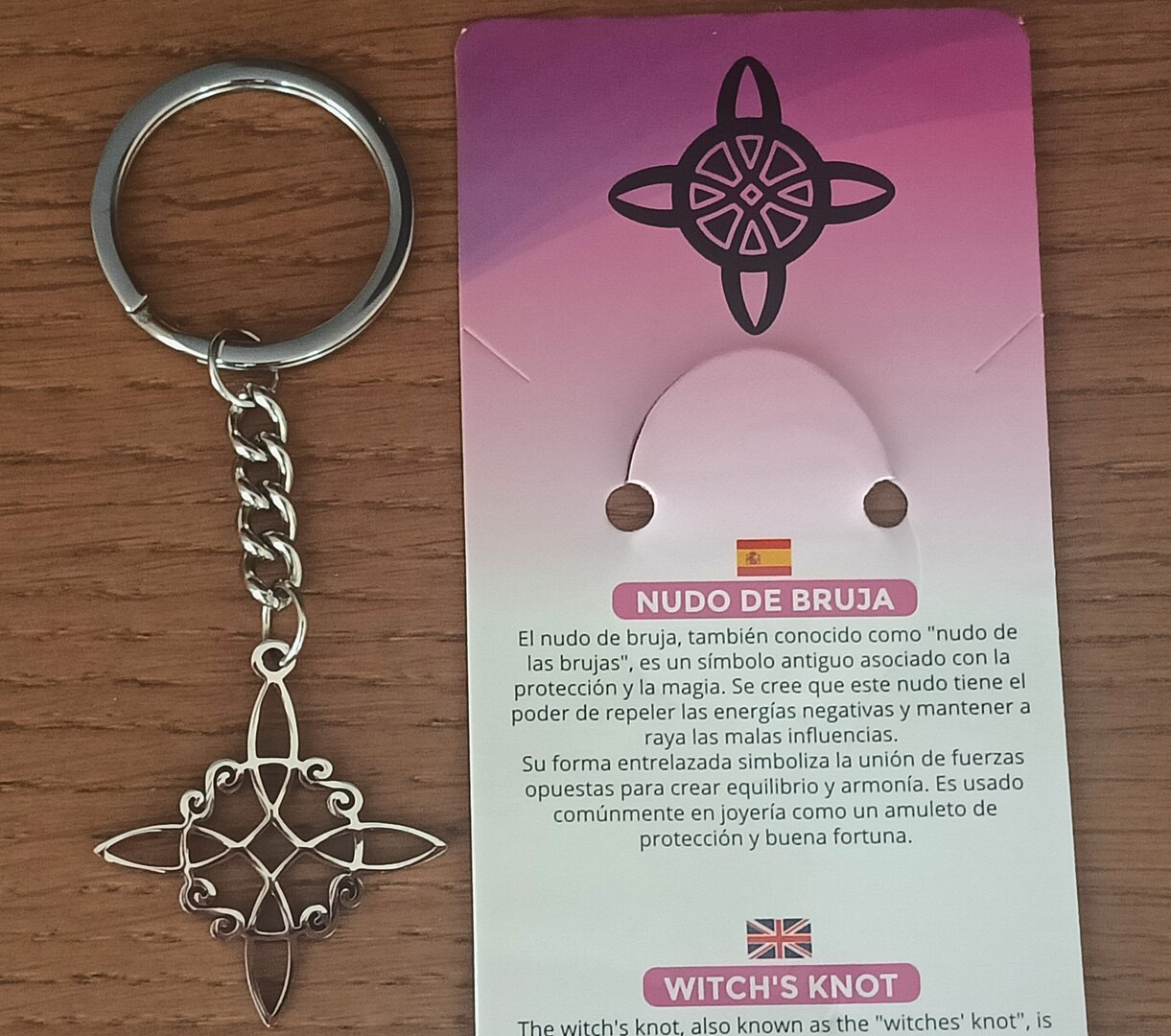 Llavero nudo de bruja